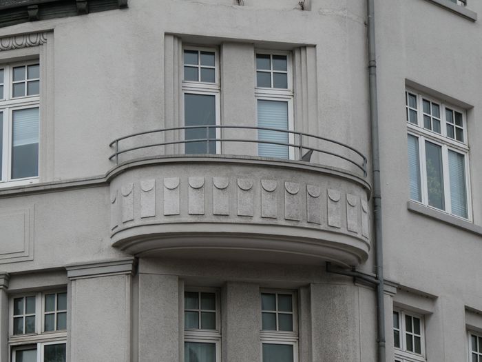 Balkon am oberen Stockwerk