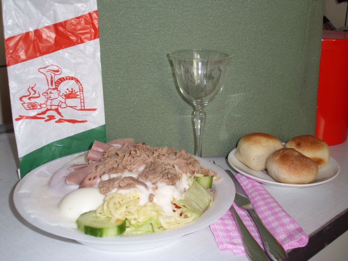 Insalata Capricciosa (Togo) + Pizzabrötchen