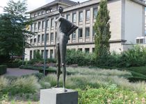 Bild zu Triestina - Skulptur (im Museumsgarten der Sparkasse Duisburg)