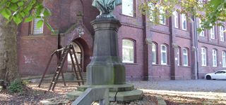 Bild zu Bismarck Denkmal (Büste)