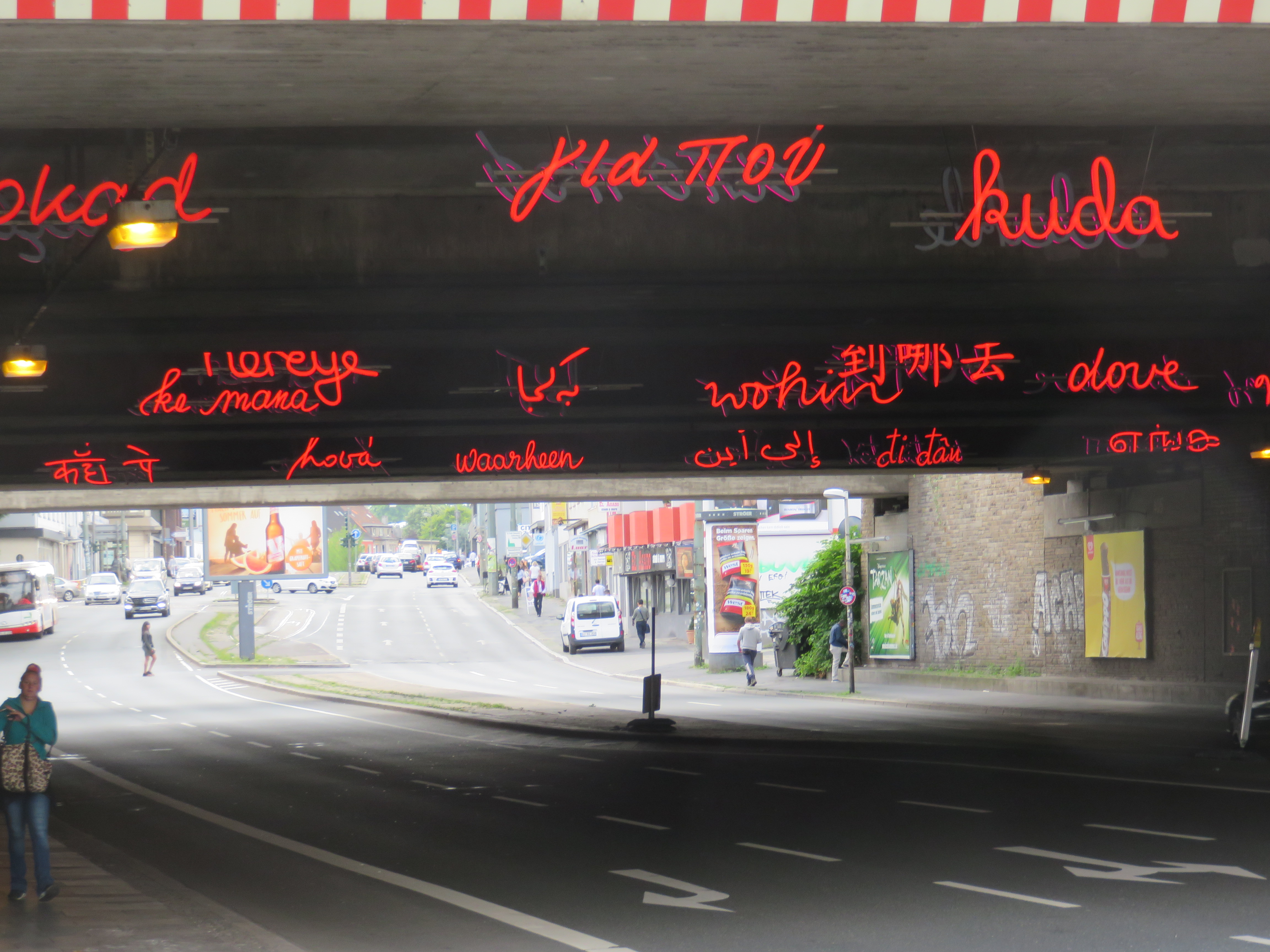 Brücke / Universitätsstraße "wohin"