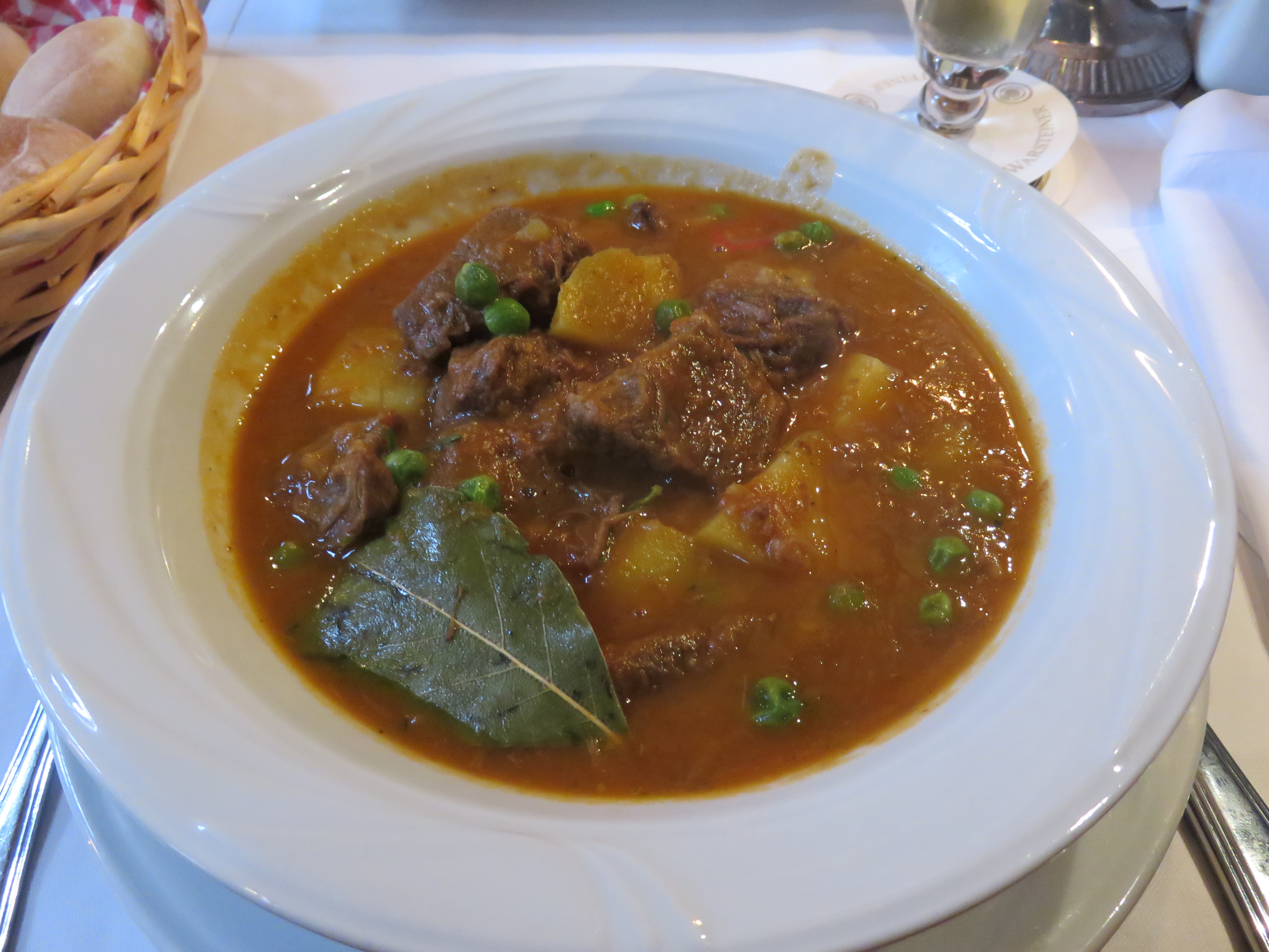 Gulasch Toscana