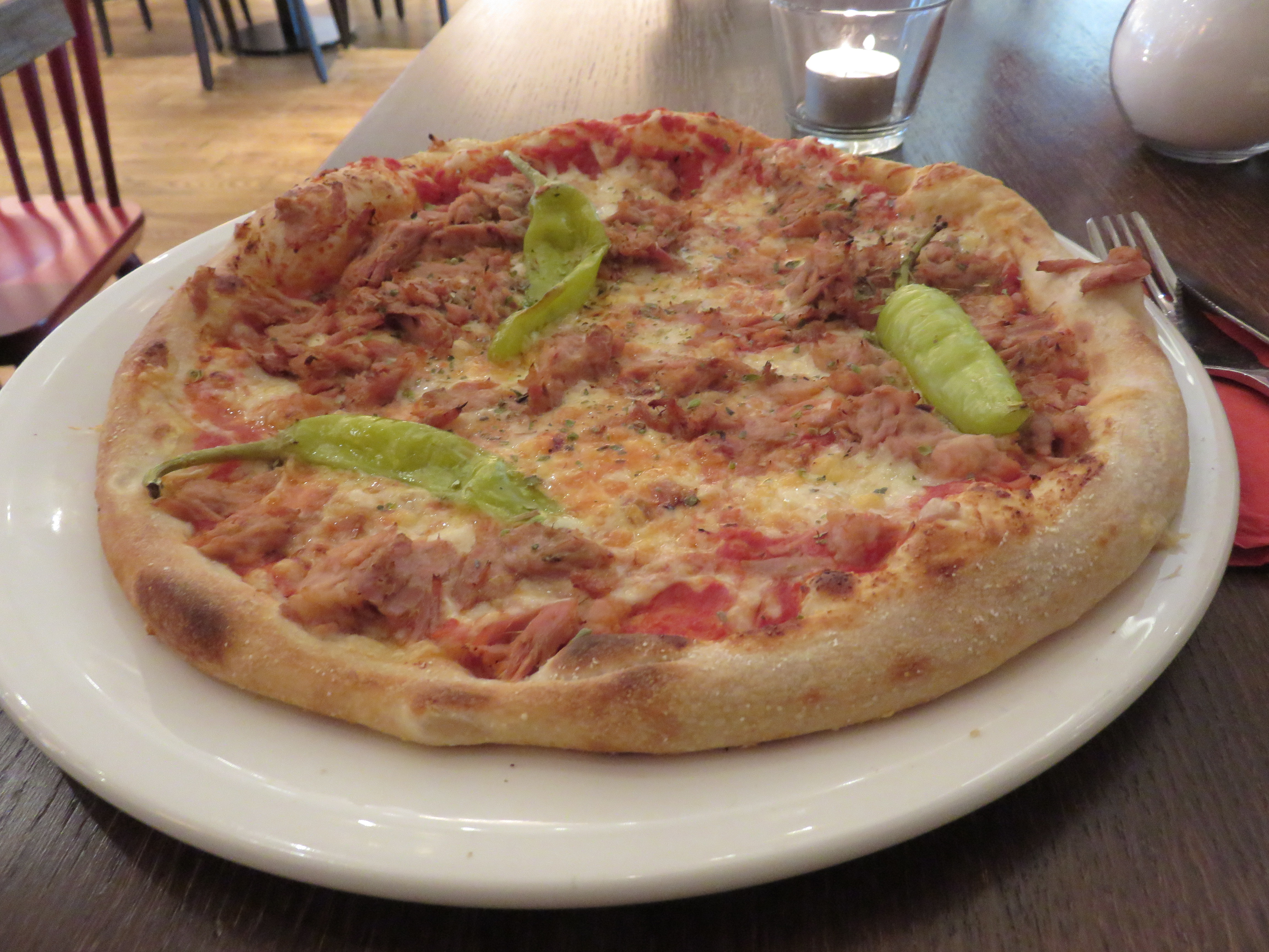 Pizza Tonno (7,95€)