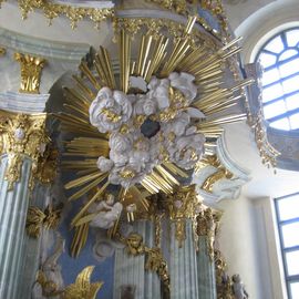 Altar Detail