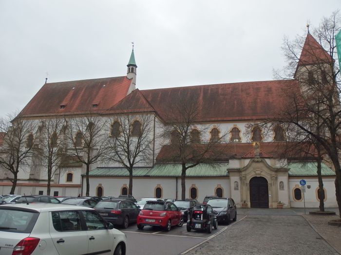 Nutzerbilder Kollegiatstift unserer Lieben Frau zur alten Kapelle