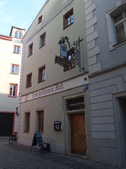 Front zur Spiegelgasse