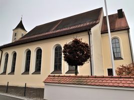 Bild zu Pfarrkirche Mariä Geburt