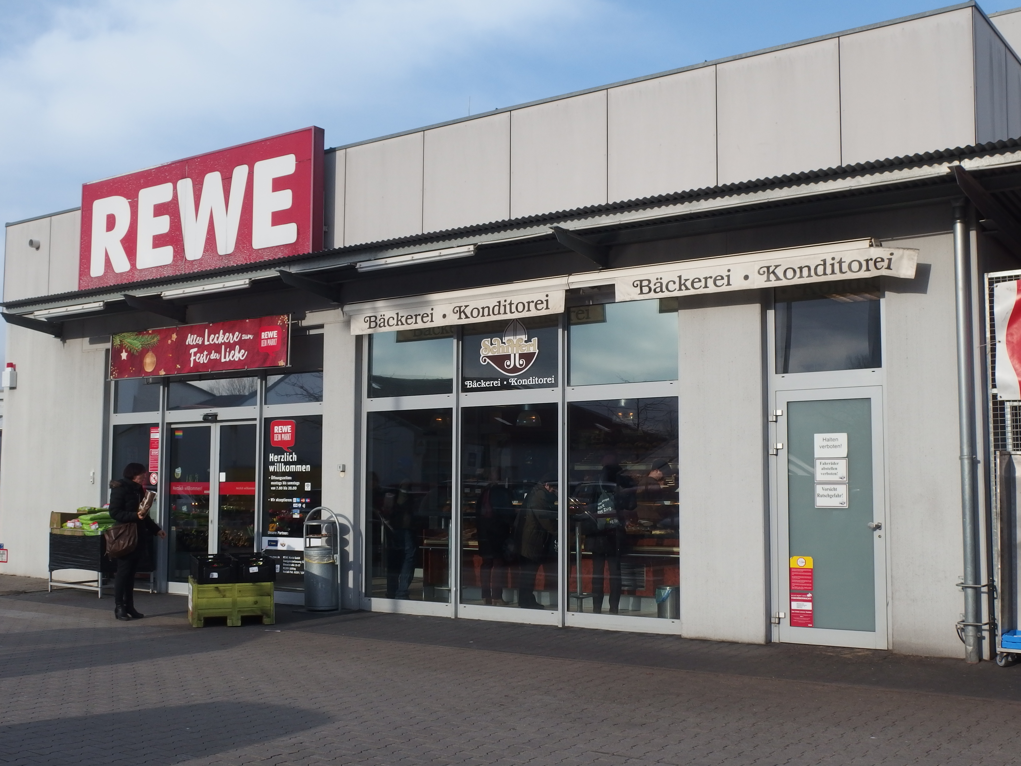 Bäckerei Schifferl ist im REWE