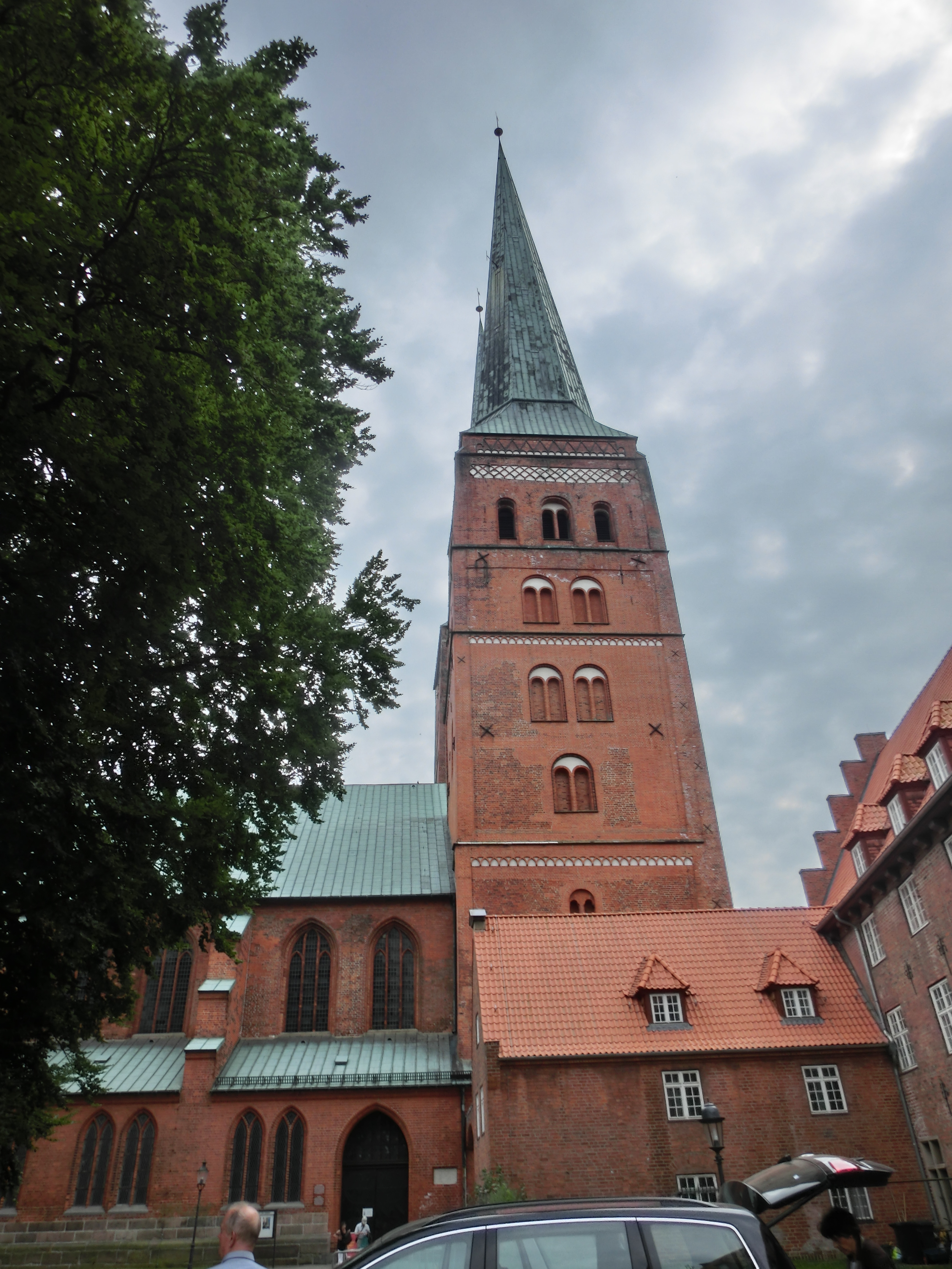 vom Domkirchhof aus gesehen