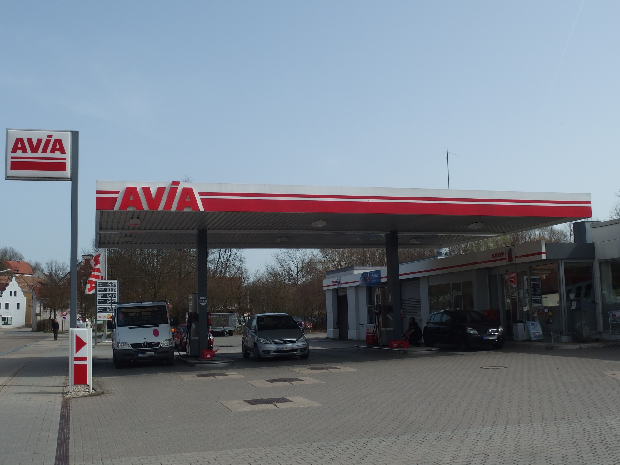Bild 1 AVIA Tankstelle Donaustauf in Donaustauf