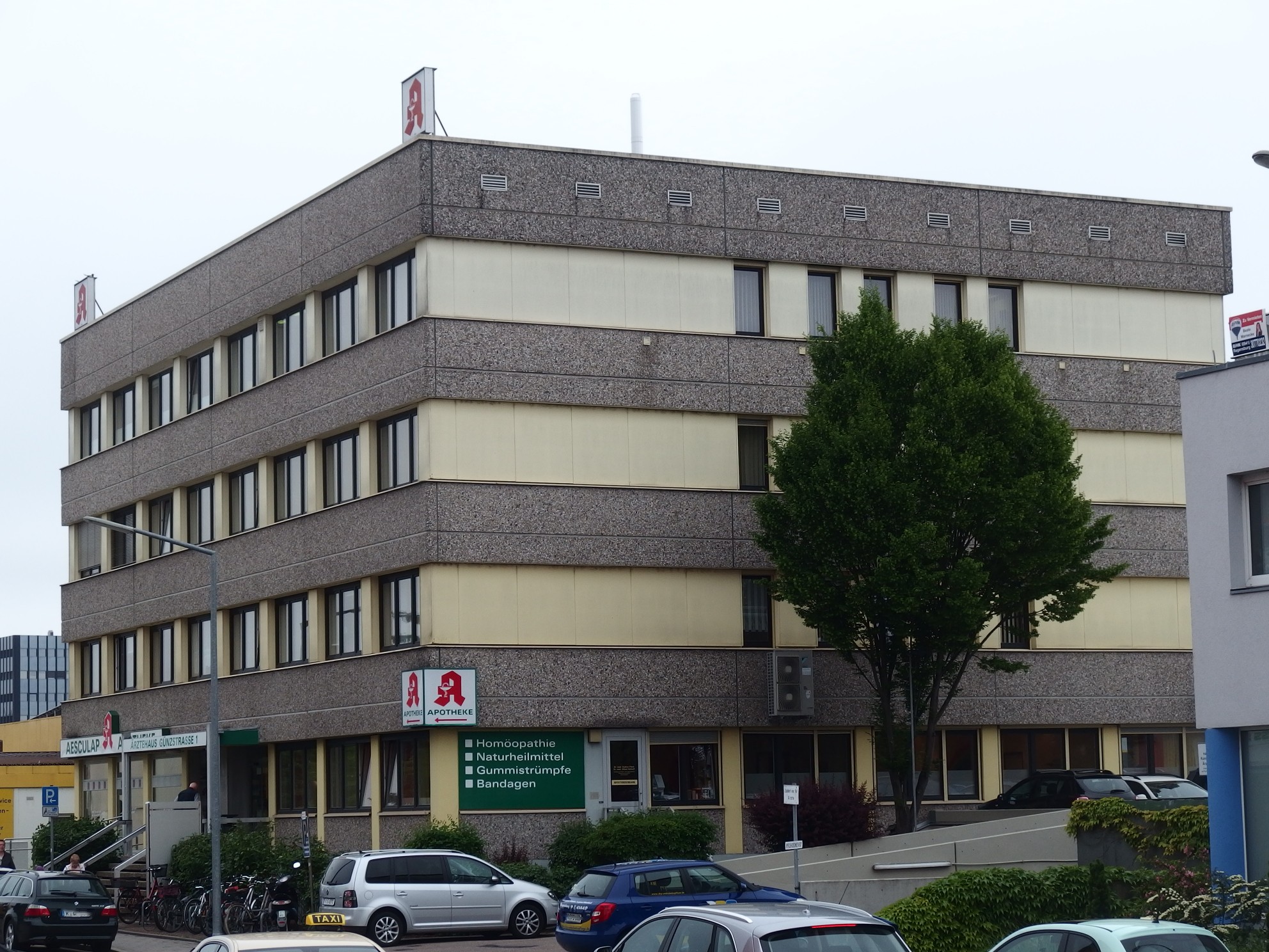 Ärztehaus Günzstr. 1, in dem sich auch Heilpraktiker Molitor-Schleyerbach seine Praxis hat
