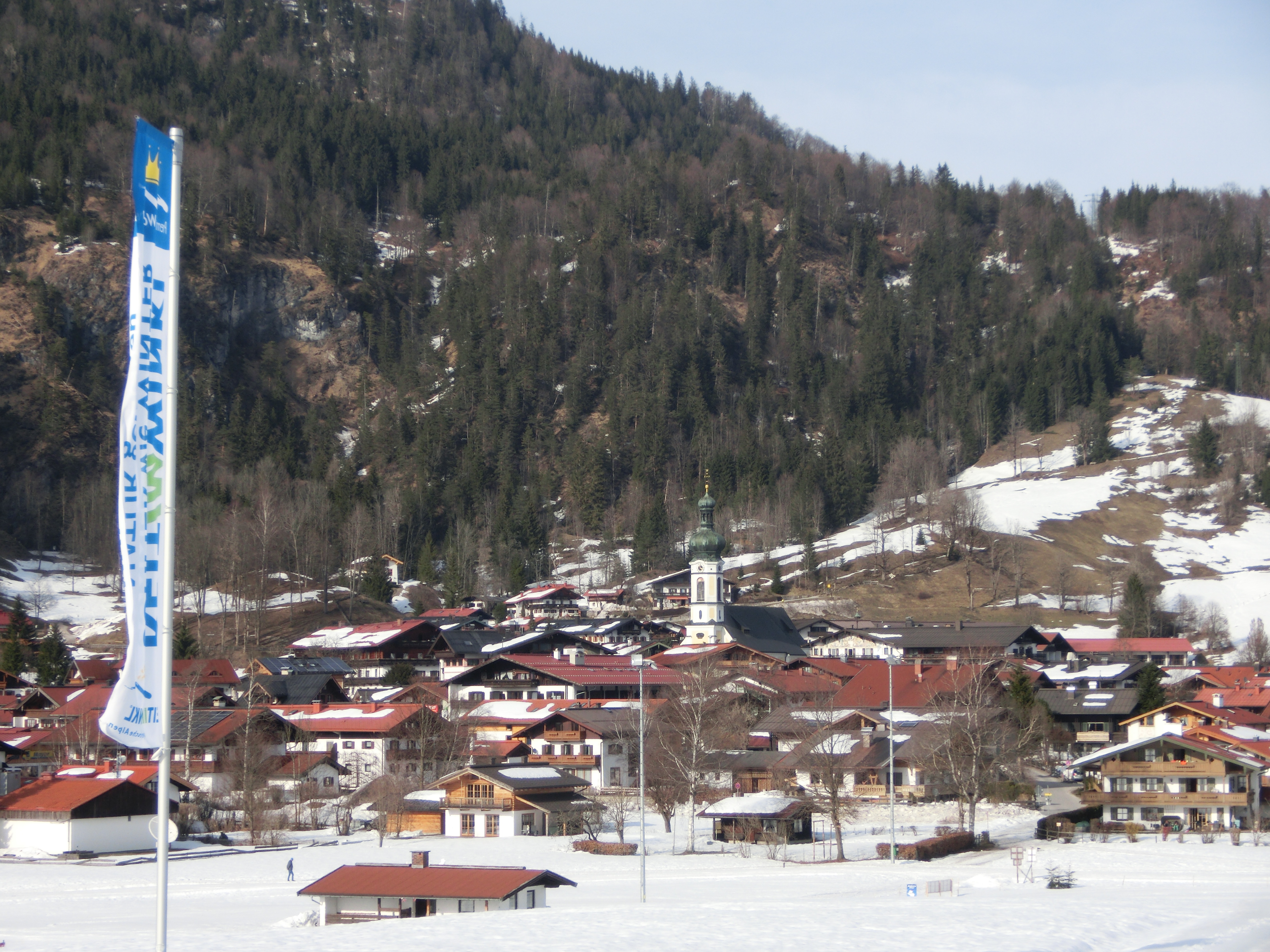 Ortskern, vom Skistadion aus gesehen