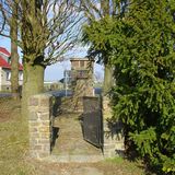Denkmal für die Kriegsgräberstätte von 1813 in Wölmsdorf Gemeinde Niedergörsdorf