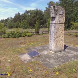 Denkmal und Gedenktafel