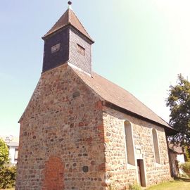 Dorfkirche Schlamau - West- und Südseite