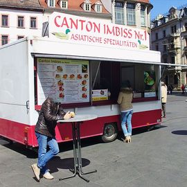 Canton-Imbiss auf dem Marktplatz Halle/S