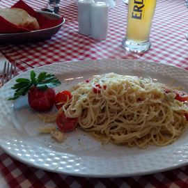 Spaghetti Aglio (7,00 &euro;)