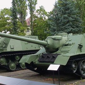 Sowjetischer Jagdpanzer SU-100, Modell 1944, mit 100mm-Kanone