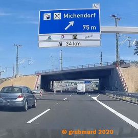 Ausfahrtshinweis zur Raststätte Michendorf Süd (Südliche A 10)