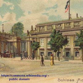 Torh&auml;user am Monbijouplatz um 1903 - Quelle commons.wikimedia.org - public domain