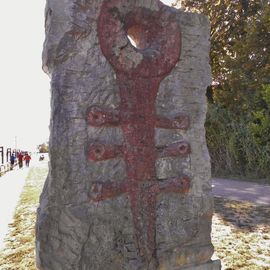 Skulptur &apos;Final&apos; auf der Tangerm&uuml;nder Elbepromenade - Nordseite