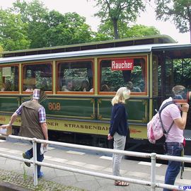 Historischer Beiwagen der Gro&szlig;en Berliner Stra&szlig;enbahn - Raucherklasse (15.7.2017)