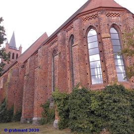 Stadtpfarrkirche "St. Marien" Müncheberg - Ost- und Südseite