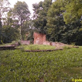Ruine der Dorfkirche Rathstock
