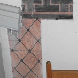 Reste alter Wandmalerei