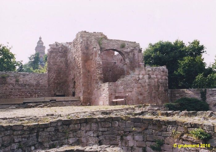 Ruine der Burgkapelle in der Unterburg