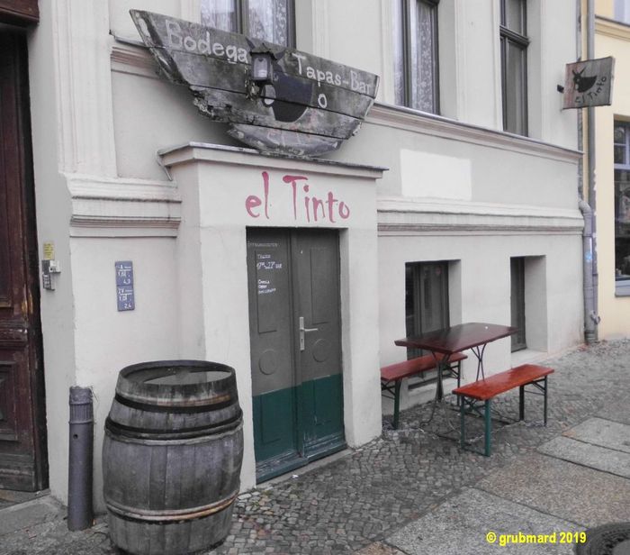 Bodega und Tapas-Bar 'El Tinto' in Berlin-Köpenick