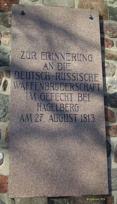 Hagelberg - Inschriftentafel am DDR-Denkmal für die Schlacht bei Hagelberg vom 27.8.1813