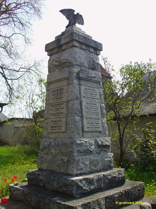 Deutsches Kriegerdenkmal in Kagel (bei Berlin)