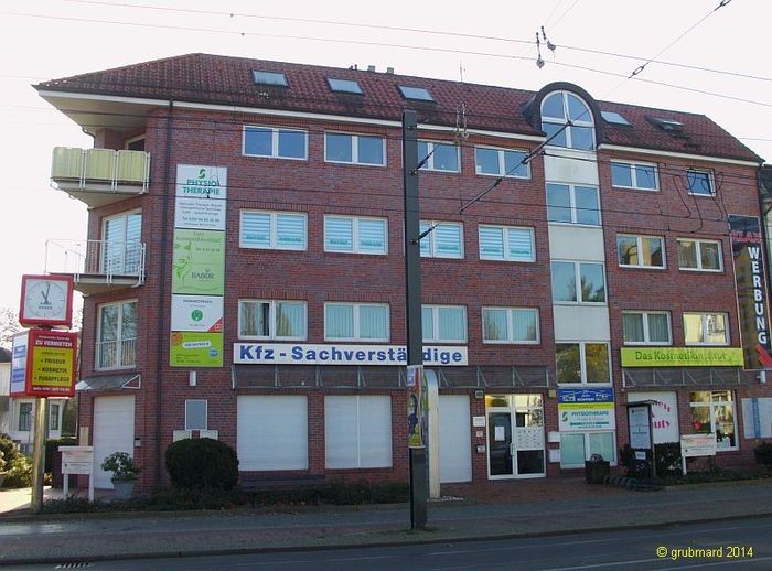 Gewerbegebäude mit der Physiotherapie Pradel & Hoppe in Berlin-Friedrichshagen