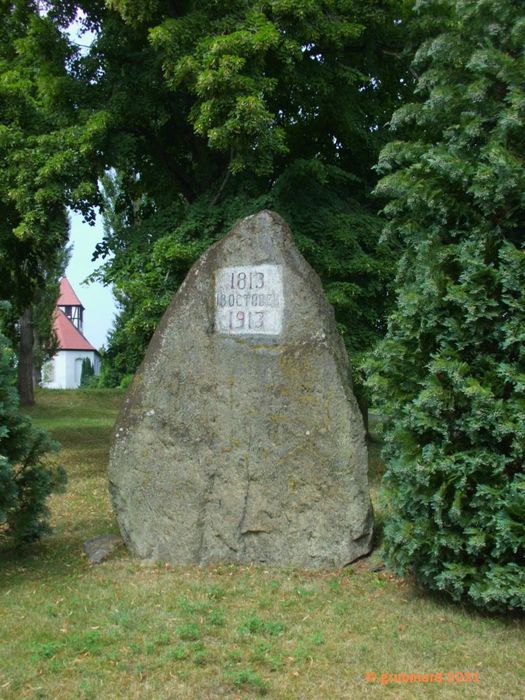 Gedenkstein „100. Jahrestag der Völkerschlacht bei Leipzig“ in Görzig