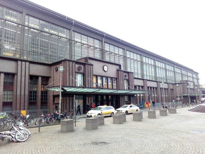 Nutzerbilder Aschenbachs Apotheke am Bahnhof Friedrichstraße