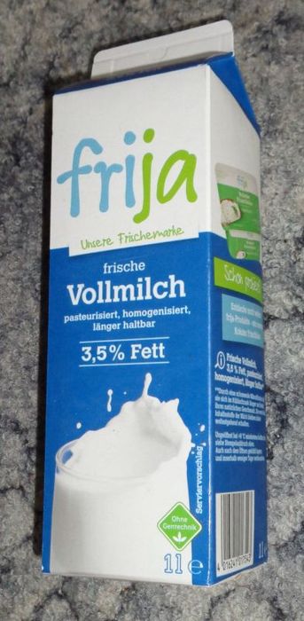 Milch 3,5% - Handelsmarke 'frija' für den schwarz-gelben Netto