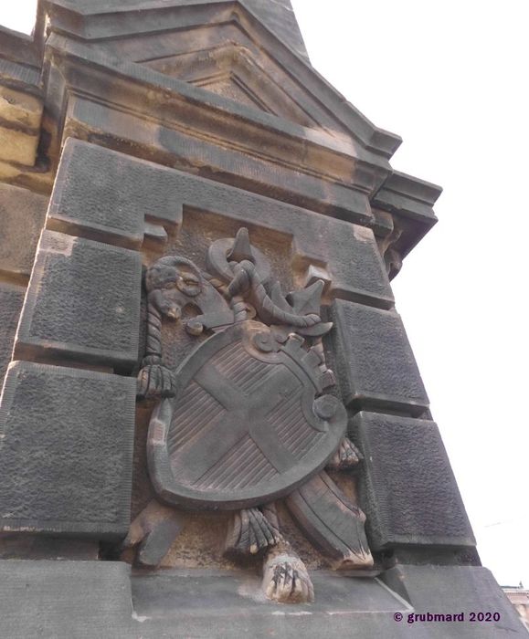 Wappenschild an der Friedrichsbrücke