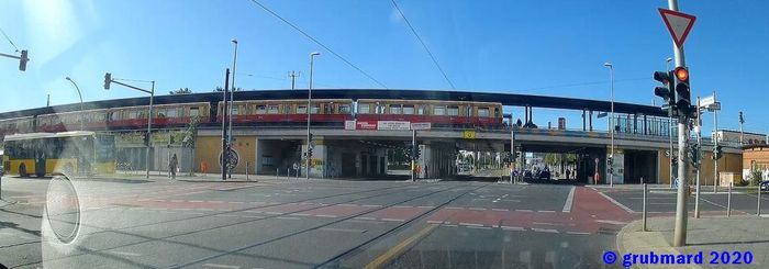 Panoramabild S-Bahnhof Adlershof (Ostseite)