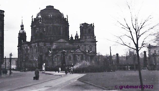 Der kriegsbeschädigte Berliner Dom 1959 (Privatarchiv)