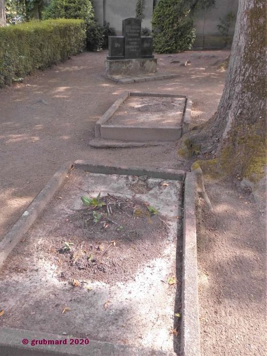 Sowjetischer Ehrenfriedhof Friedersdorf (II)