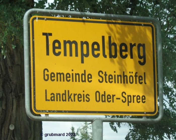 Holzskulptur "Tempelritter von Tempelberg"