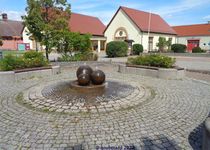 Bild zu Dorfplatz & Dorfplatzbrunnen Kagel