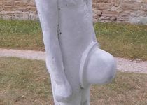 Bild zu Bronze-Skulptur »Röckener Bacchanal« in Röcken