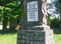 Bild zu Deutsches Kriegerdenkmal Altreetz