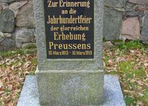 Bild zu Wünsdorfer Gedenkstein zur 100-Jahr-Feier der Erhebung Preußens