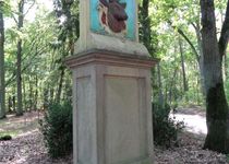 Bild zu Hirsch-Denkmal Briesen (Denkmal des Sechsundsechzigenders)