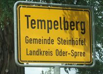 Bild zu Holzskulptur "Tempelritter von Tempelberg"