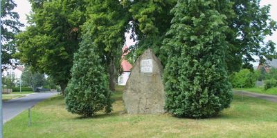 Gedenkstein "100. Jahrestag der Völkerschlacht bei Leipzig" in Görzig in Görzig Gemeinde Rietz-Neuendorf