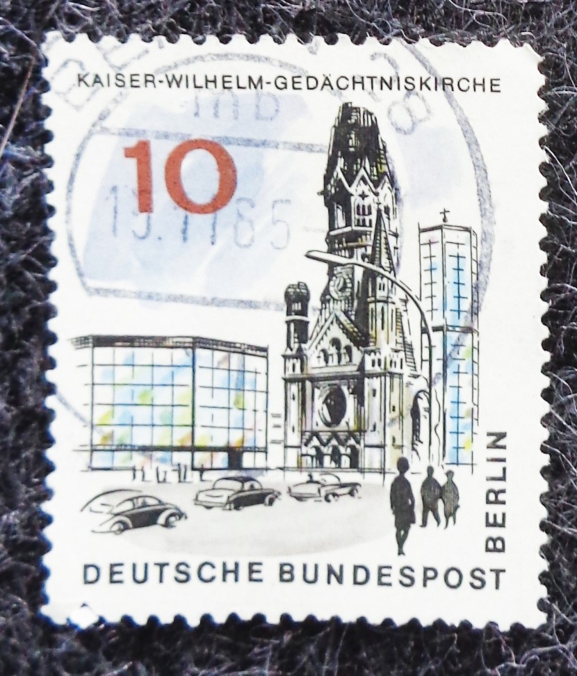 Philatelie: 10-Pfennige-Briefmarke der Deutschen Bundespost Berlin von 1965